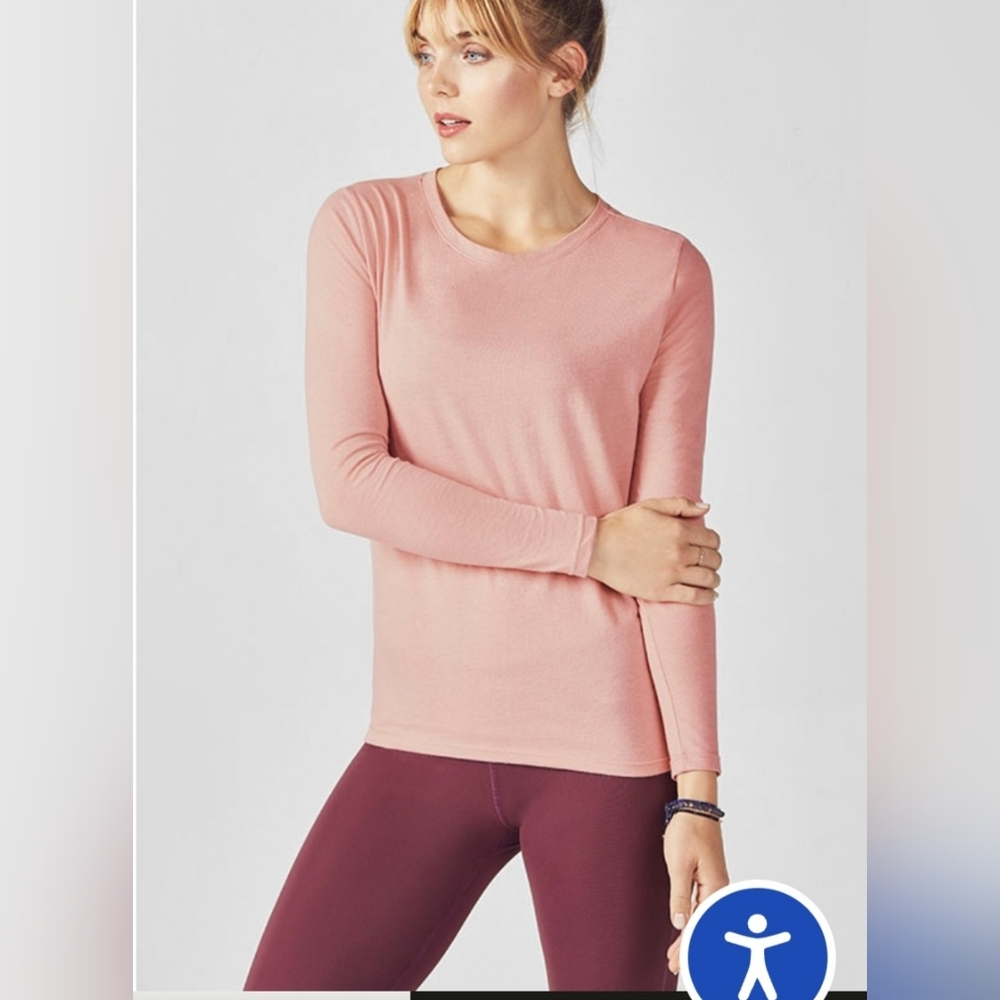 XS Fabletics Calliope Long Sleeve Top - Picture 2 of 6